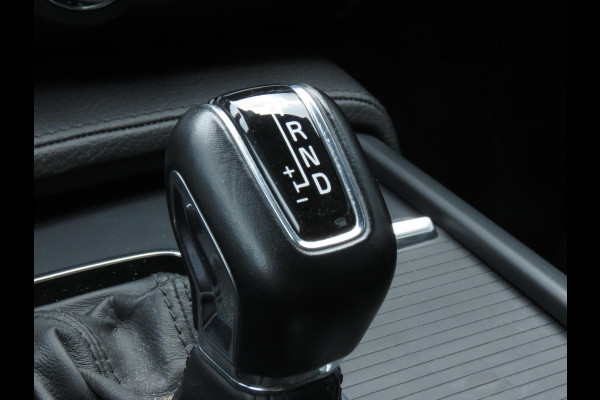 Volvo V90 2.0 T4 Momentum AUTOMAAT | DEALER ONDERHOUDEN | MICHELIN BANDEN | VOL LEDER INTERIEUR |