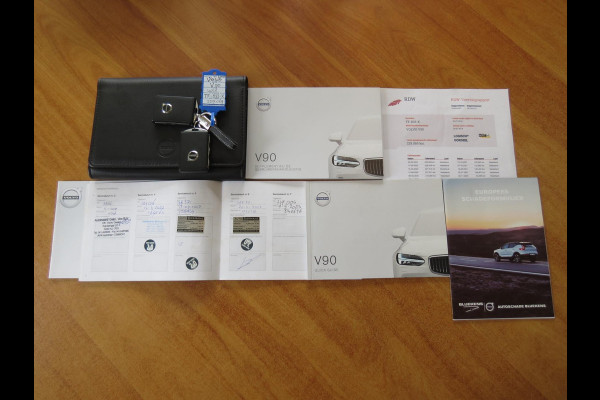 Volvo V90 2.0 T4 Momentum AUTOMAAT | DEALER ONDERHOUDEN | MICHELIN BANDEN | VOL LEDER INTERIEUR |