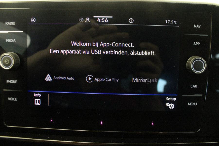 Volkswagen T-Roc 1.5 TSI R-Line Business+