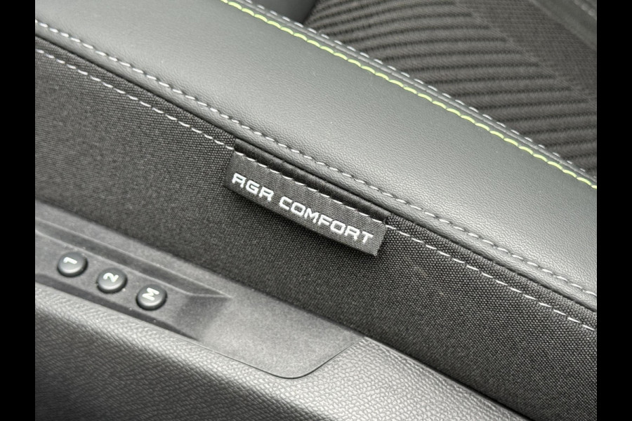 Peugeot 408 1.2 Hybrid 145 e-DCS6 GT | Panoramadak | Alcantara AGR stoelen | Hifi pakket | 360 pakket | Prijs is rijklaar