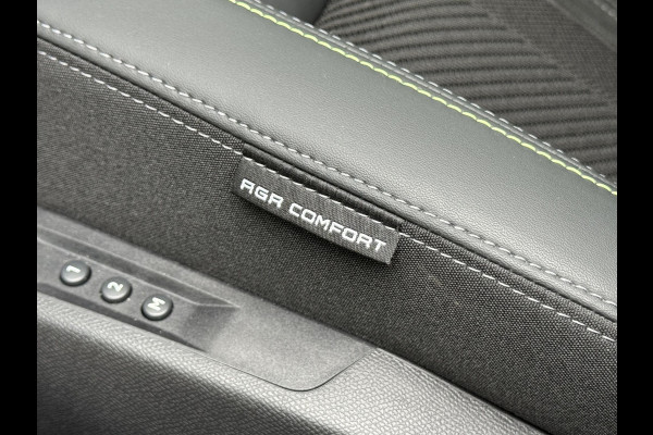 Peugeot 408 1.2 Hybrid 145 e-DCS6 GT | Panoramadak | Alcantara AGR stoelen | Hifi pakket | 360 pakket | Prijs is rijklaar