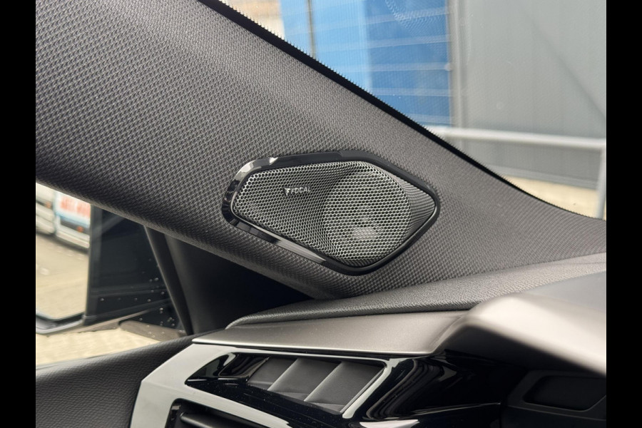 Peugeot 408 1.2 Hybrid 145 e-DCS6 GT | Panoramadak | Alcantara AGR stoelen | Hifi pakket | 360 pakket | Prijs is rijklaar