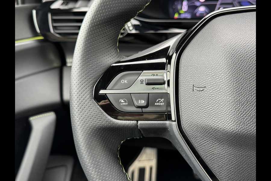 Peugeot 408 1.2 Hybrid 145 e-DCS6 GT | Panoramadak | Alcantara AGR stoelen | Hifi pakket | 360 pakket | Prijs is rijklaar