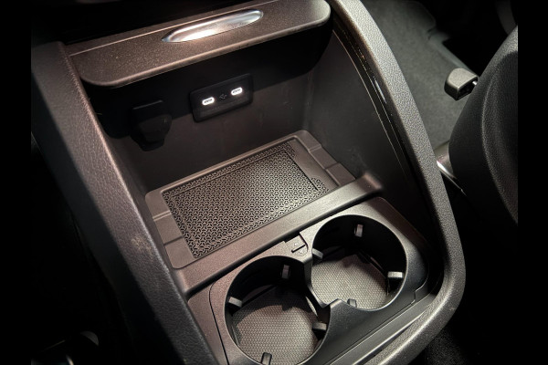 Mercedes-Benz Eqv 300 L2 - 8-pers AMG Facelift - Inter. & Exterieur pakket - 360 - Elec. deuren - Vol Opties - Incl. Garantie