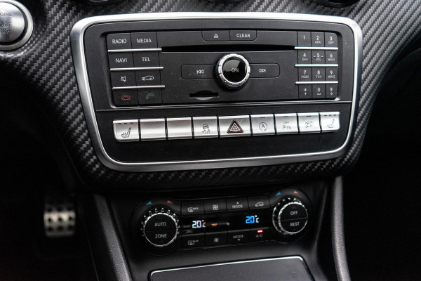Mercedes-Benz A-Klasse AMG 45 4MATIC Pano / Memory / Apple car play