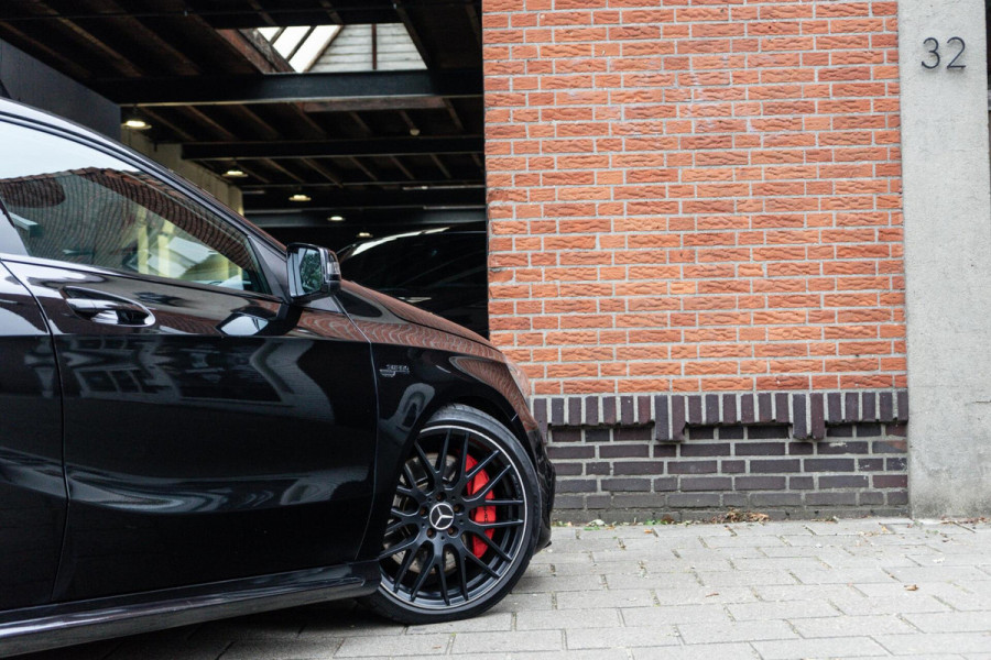 Mercedes-Benz A-Klasse AMG 45 4MATIC Pano / Memory / Apple car play