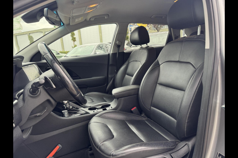 Kia Niro 1.6 GDi Hybrid DynamicPlusLine | Stoel en stuurverwarming | Achteruitrijcamera |