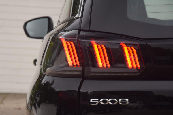 Peugeot 5008 1.2 PureTech Active Pack Business LED KOPLAMPEN/7 PERSOONS