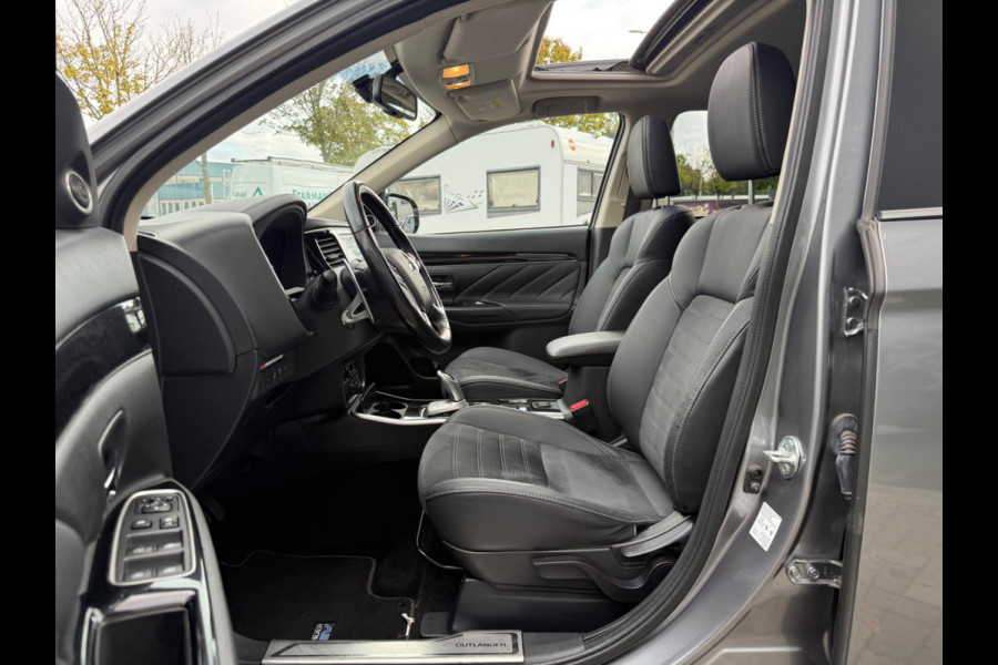 Mitsubishi Outlander 2.4 PHEV Intense+ 4WD, 1e eigenaar, CarPlay, Trekhaak, Sunroof