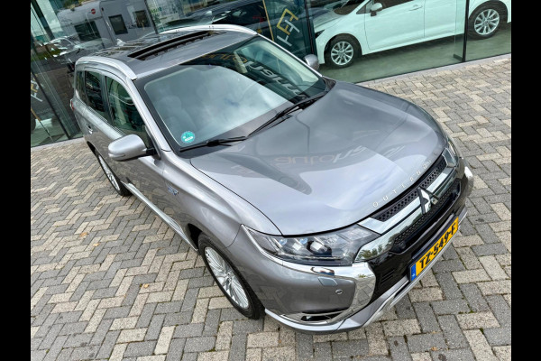 Mitsubishi Outlander 2.4 PHEV Intense+ 4WD, 1e eigenaar, CarPlay, Trekhaak, Sunroof