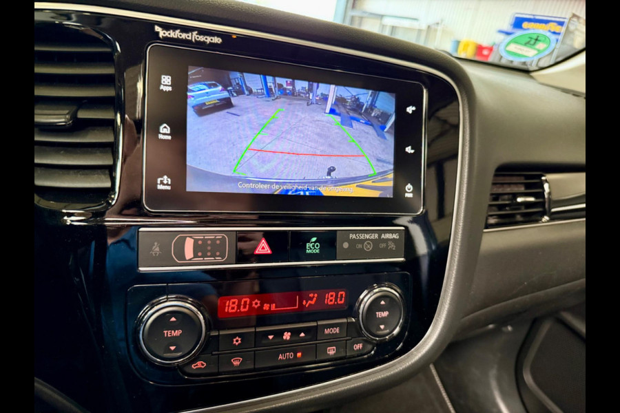 Mitsubishi Outlander 2.4 PHEV Intense+ 4WD, 1e eigenaar, CarPlay, Trekhaak, Sunroof