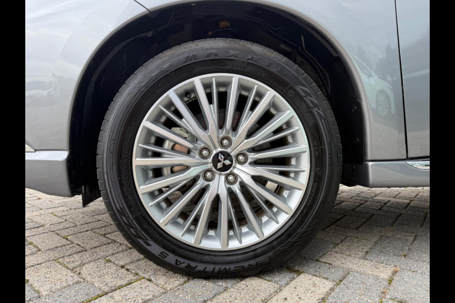 Mitsubishi Outlander 2.4 PHEV Intense+ 4WD, 1e eigenaar, CarPlay, Trekhaak, Sunroof