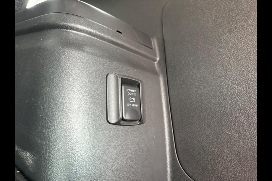 Mitsubishi Outlander 2.4 PHEV Intense+ 4WD, 1e eigenaar, CarPlay, Trekhaak, Sunroof