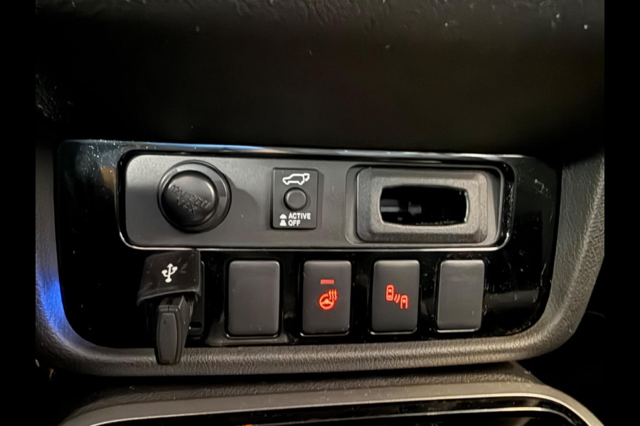 Mitsubishi Outlander 2.4 PHEV Intense+ 4WD, 1e eigenaar, CarPlay, Trekhaak, Sunroof