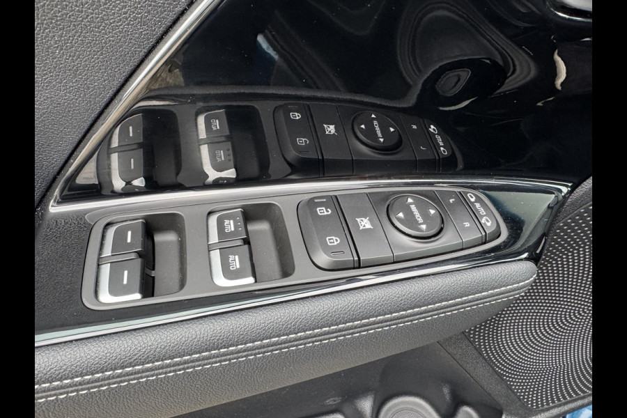 Kia Niro 1.6 GDi Hybrid DynamicPlusLine | Stoel en stuurverwarming | Navigatie | Achteruitrijcamera |