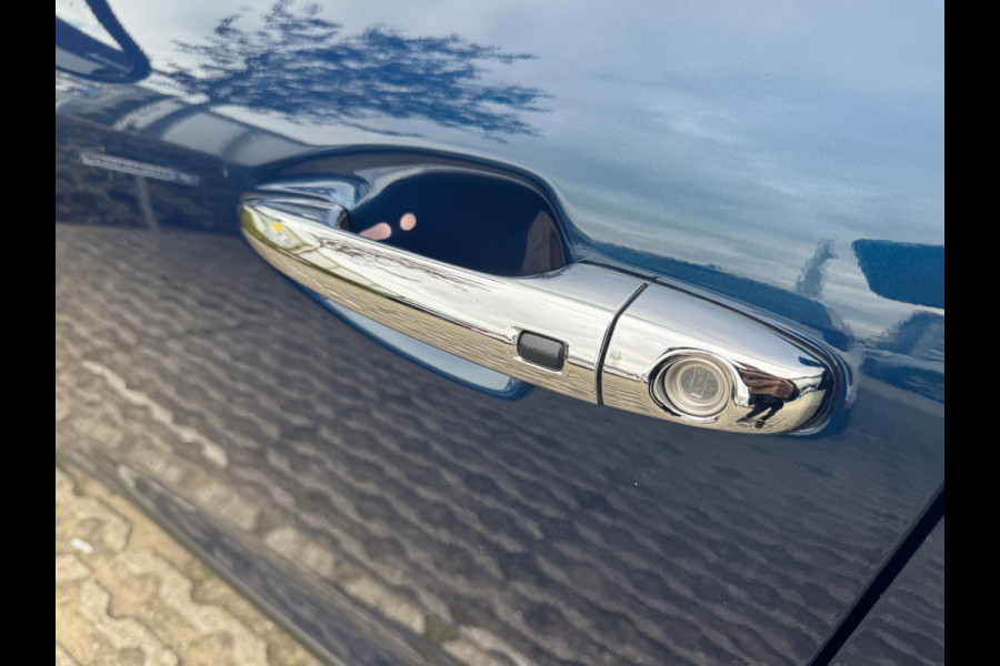 Kia Niro 1.6 GDi Hybrid DynamicPlusLine | Stoel en stuurverwarming | Navigatie | Achteruitrijcamera |