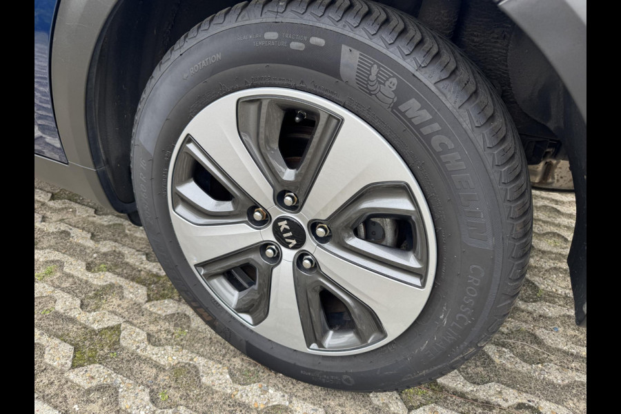 Kia Niro 1.6 GDi Hybrid DynamicPlusLine | Stoel en stuurverwarming | Navigatie | Achteruitrijcamera |
