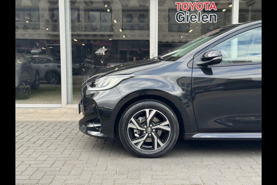 Toyota Yaris Hybrid Dynamic Plus | Stoel + Stuurverwarming, Lichtmetalen velgen, Keyless, Licht + Regensensor, Startknop Toyota Yaris Hybrid Dynamic Plus | Stoel + Stuurverwarming, Lichtmetalen velgen, Keyless, Licht + Regensensor, Startknop