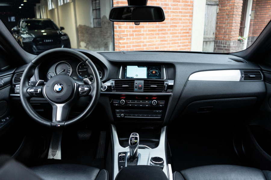 BMW X4 M40i High Executive M-Sport Pano / Camera / Memory