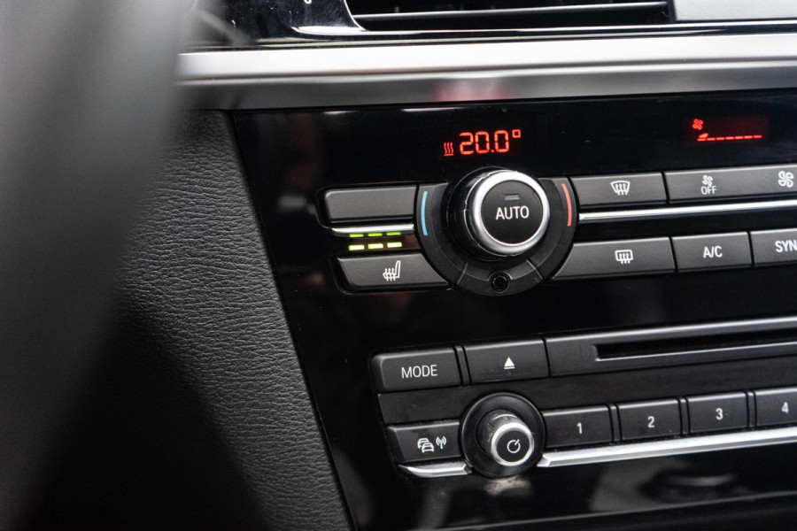 BMW X4 M40i High Executive M-Sport Pano / Camera / Memory