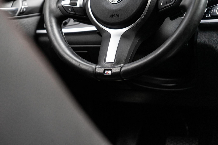 BMW X4 M40i High Executive M-Sport Pano / Camera / Memory