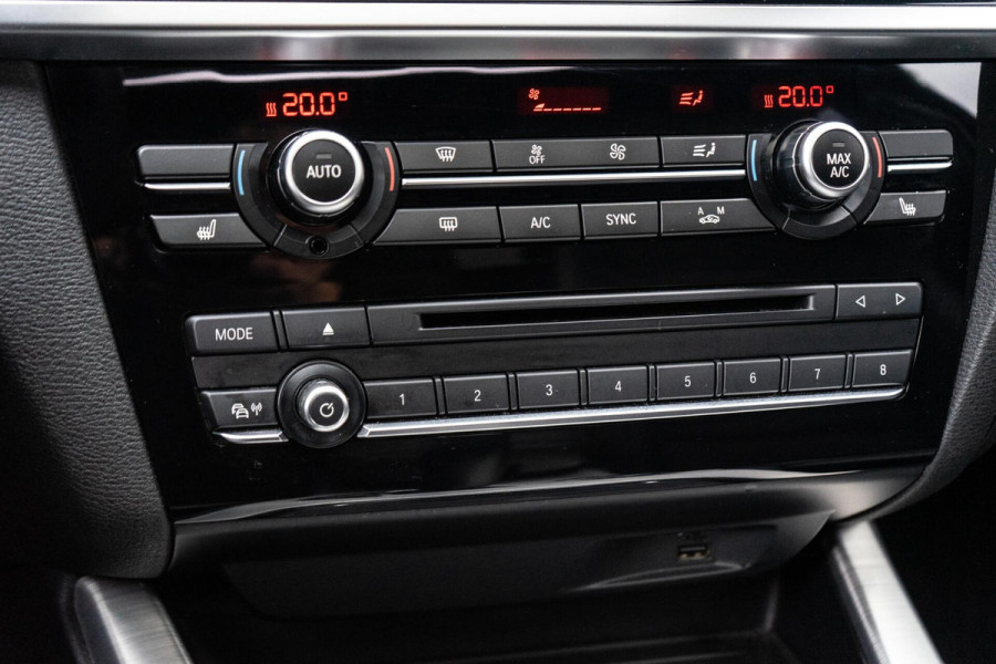 BMW X4 M40i High Executive M-Sport Pano / Camera / Memory