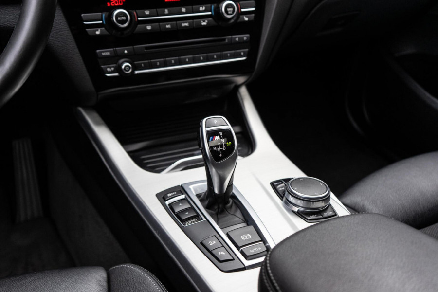 BMW X4 M40i High Executive M-Sport Pano / Camera / Memory