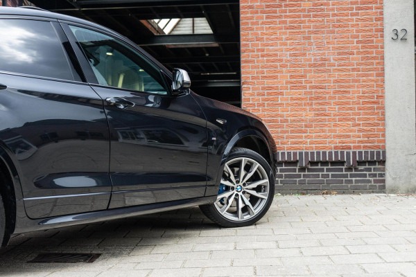 BMW X4 M40i High Executive M-Sport Pano / Camera / Memory