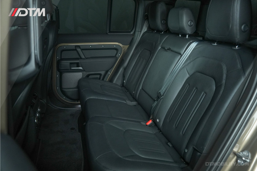 Land Rover Defender 110 2.0 P400e 110 X-Dynamic S | Full Urban | Panoramadak
