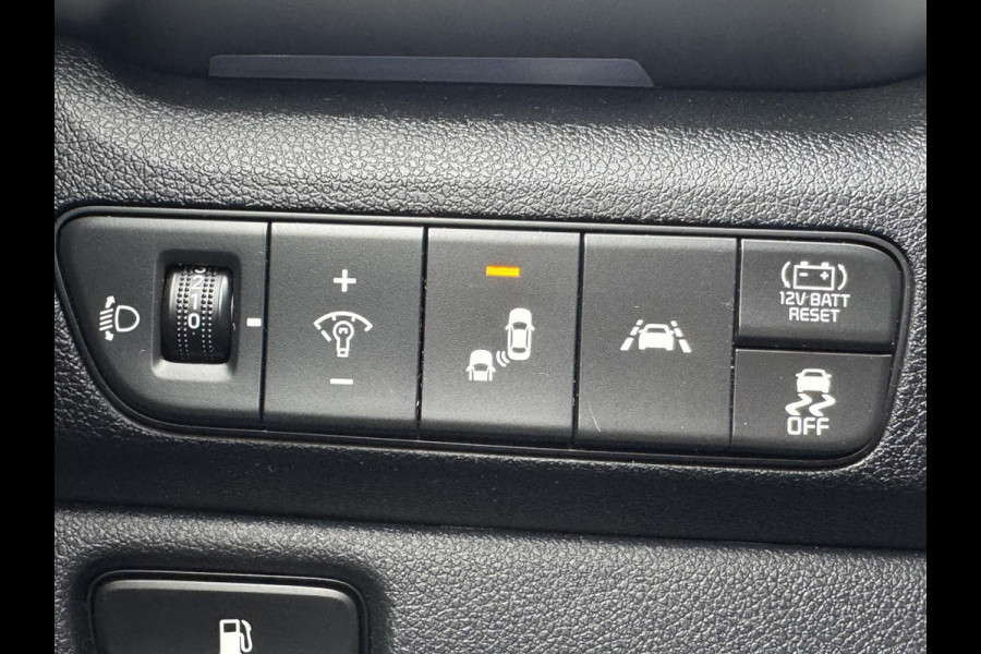 Kia Niro 1.6 GDi Hybrid ExecutiveLine | JBL Speakers | Dode hoek assistentie | Digitaal dashboard |