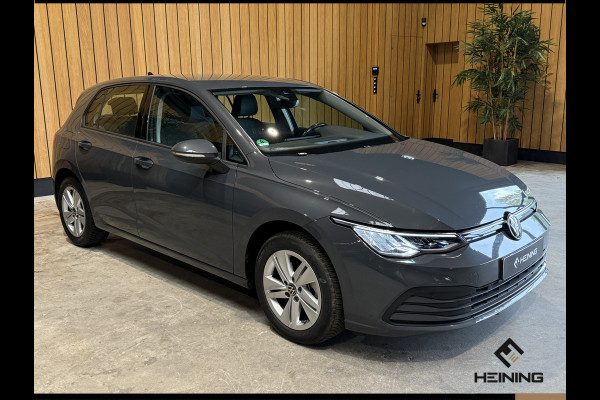 Volkswagen Golf 1.0 eTSI Life. Automaat. Navi. Apple carplay. Adaptive. Hollandse auto met NAP Volkswagen Golf 1.0 eTSI Life. Automaat. Navi. Apple carplay. Adaptive. Hollandse auto met NAP