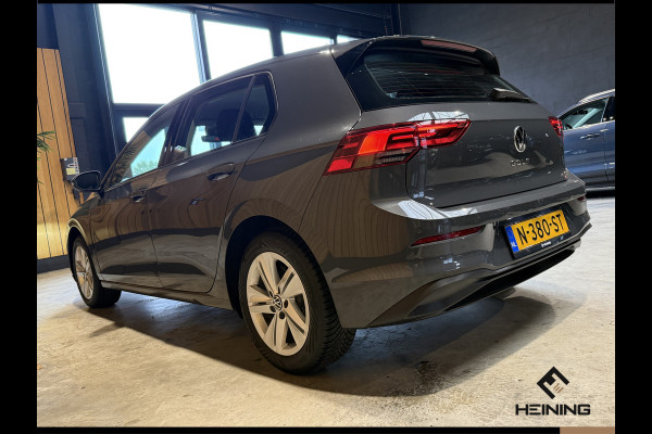 Volkswagen Golf 1.0 eTSI Life. Automaat. Navi. Apple carplay. Adaptive. Hollandse auto met NAP Volkswagen Golf 1.0 eTSI Life. Automaat. Navi. Apple carplay. Adaptive. Hollandse auto met NAP