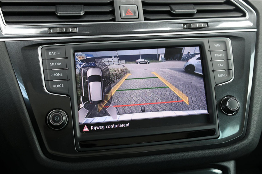 Volkswagen Tiguan 2.0 TSI 4Motion 220+PK R-LINE LED/VIRTUAL/HUD/PANO/LEER+S.VERWARMING+MEMORY/20"/360 CAM/LINE/ACC/12 MDN GARANTIE