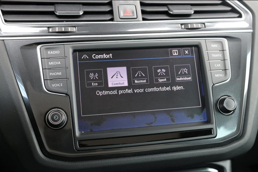 Volkswagen Tiguan 2.0 TSI 4Motion 220+PK R-LINE LED/VIRTUAL/HUD/PANO/LEER+S.VERWARMING+MEMORY/20"/360 CAM/LINE/ACC/12 MDN GARANTIE