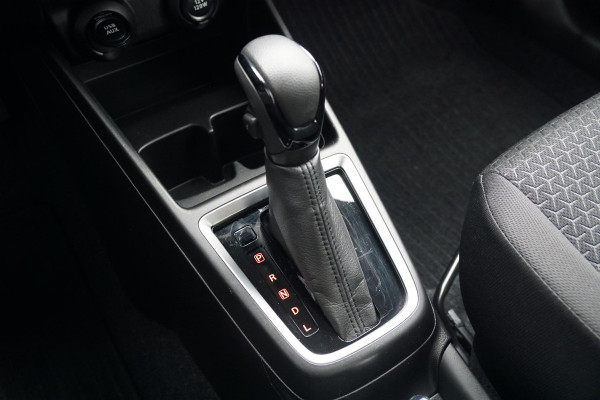 Suzuki Swift 1.2 Select Smart Hybrid + LED / CAMERA / DODEHOEKDETECTIE