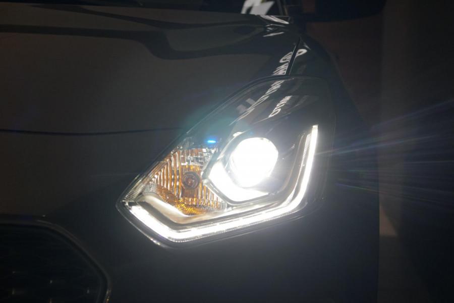 Suzuki Swift 1.2 Select Smart Hybrid + LED / CAMERA / DODEHOEKDETECTIE
