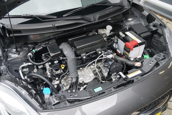 Suzuki Swift 1.2 Select Smart Hybrid + LED / CAMERA / DODEHOEKDETECTIE