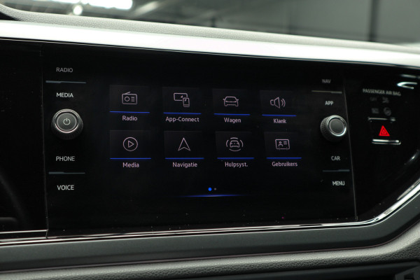 Volkswagen Taigo 1.5 TSI R-Line NAVI - VITUAL - CAMERA - MATRIX