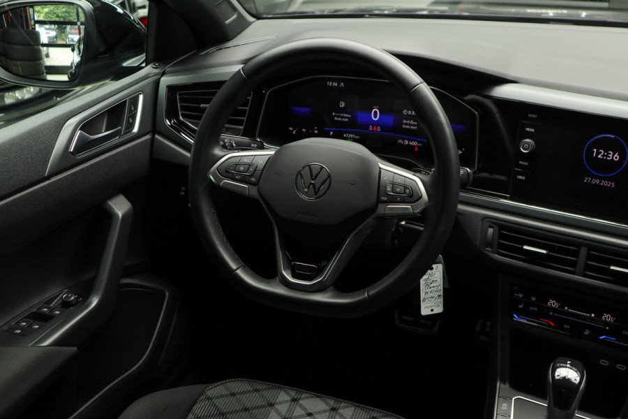 Volkswagen Taigo 1.5 TSI R-Line NAVI - VITUAL - CAMERA - MATRIX