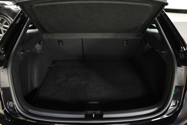 Volkswagen Taigo 1.5 TSI R-Line NAVI - VITUAL - CAMERA - MATRIX
