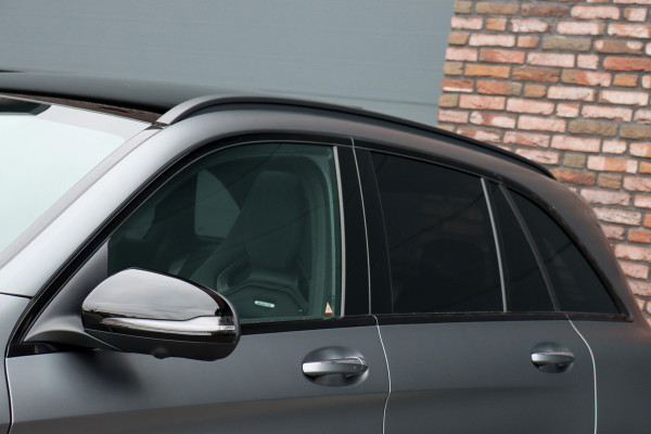 Mercedes-Benz GLC AMG 63 S V8 4MATIC+ Premium Plus | 510 PK | Keramisch | Carbon | Memory | Panoramadak | Burmester | Head-up | Distronic+ | Keyless | Nightpakket | Soundsystem |Trekhaak | Etc.