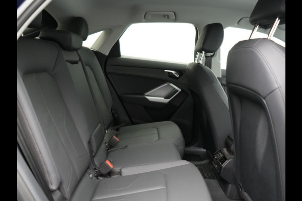 Audi Q3 45 TFSI e S Line Plug In Hybrid 245pk Dealer O.H PHEV | Matrix LED | Cruise Control | Sonos Soundsystem | Apple Carplay | Lane Assist | Lederen Sportstoelen Verwarmd | L.M. 20" |