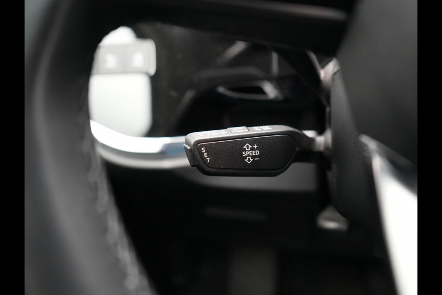 Audi Q3 45 TFSI e S Line Plug In Hybrid 245pk Dealer O.H PHEV | Matrix LED | Cruise Control | Sonos Soundsystem | Apple Carplay | Lane Assist | Lederen Sportstoelen Verwarmd | L.M. 20" |