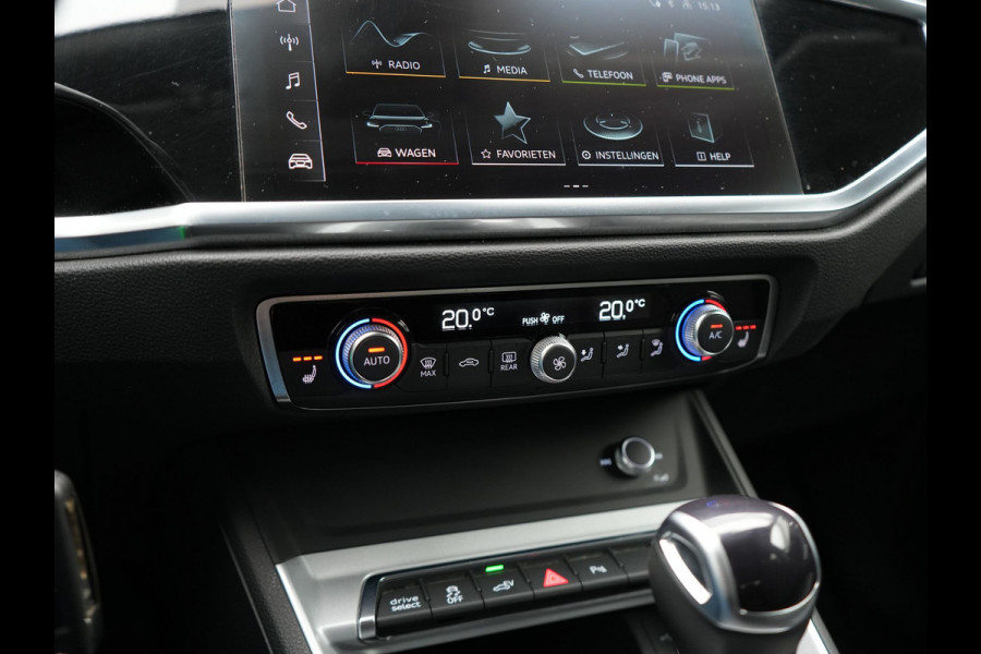 Audi Q3 45 TFSI e S Line Plug In Hybrid 245pk Dealer O.H PHEV | Matrix LED | Cruise Control | Sonos Soundsystem | Apple Carplay | Lane Assist | Lederen Sportstoelen Verwarmd | L.M. 20" |