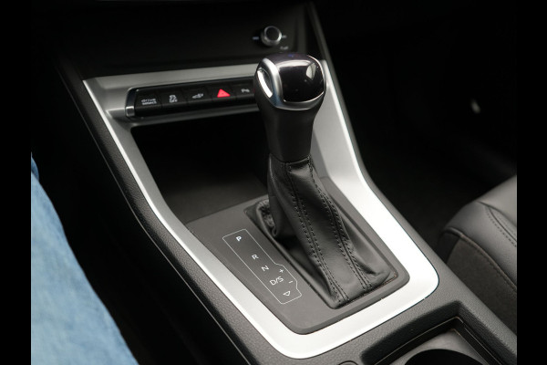 Audi Q3 45 TFSI e S Line Plug In Hybrid 245pk Dealer O.H PHEV | Matrix LED | Cruise Control | Sonos Soundsystem | Apple Carplay | Lane Assist | Lederen Sportstoelen Verwarmd | L.M. 20" |
