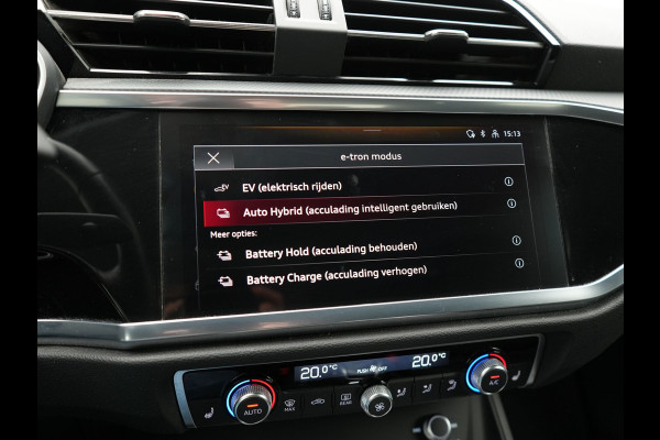 Audi Q3 45 TFSI e S Line Plug In Hybrid 245pk Dealer O.H PHEV | Matrix LED | Cruise Control | Sonos Soundsystem | Apple Carplay | Lane Assist | Lederen Sportstoelen Verwarmd | L.M. 20" |