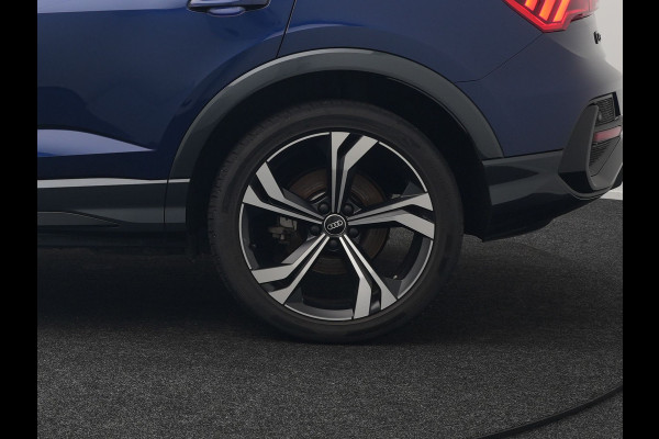 Audi Q3 45 TFSI e S Line Plug In Hybrid 245pk Dealer O.H PHEV | Matrix LED | Cruise Control | Sonos Soundsystem | Apple Carplay | Lane Assist | Lederen Sportstoelen Verwarmd | L.M. 20" |