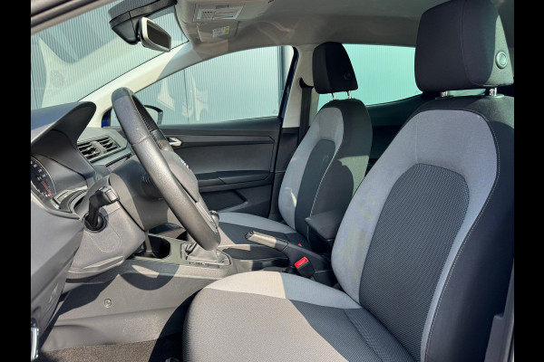 Seat Ibiza 1.0 TSI Style * Navigatie * Camera * Lichtmetalen Velgen * Cruise Control *