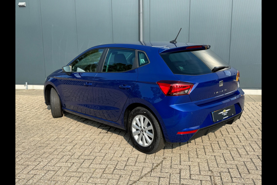 Seat Ibiza 1.0 TSI Style * Navigatie * Camera * Lichtmetalen Velgen * Cruise Control *