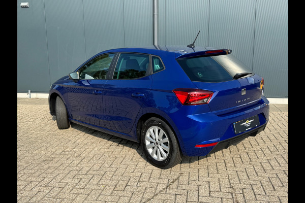 Seat Ibiza 1.0 TSI Style * Navigatie * Camera * Lichtmetalen Velgen * Cruise Control *